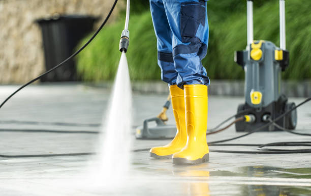 Why Choose Our Certified Pressure Washing Experts for Your Project Needs in Black Canyon City, AZ?